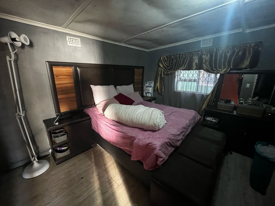 2 Bedroom Property for Sale in Delft Western Cape